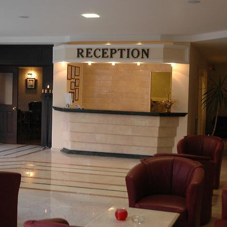 קוסדסי Hotel By Karaaslan Inn מראה חיצוני תמונה