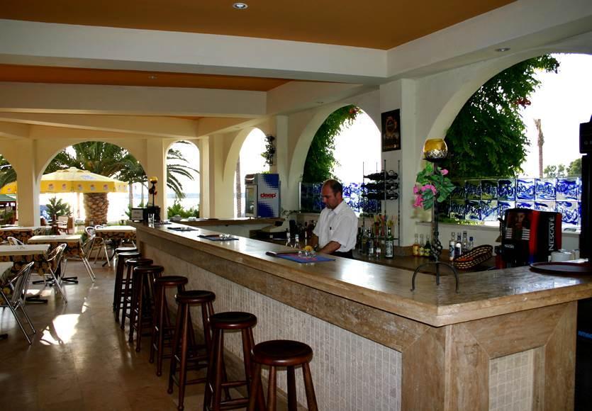 קוסדסי Hotel By Karaaslan Inn מראה חיצוני תמונה