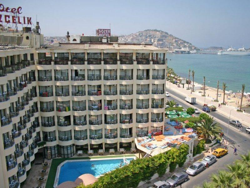 קוסדסי Hotel By Karaaslan Inn מראה חיצוני תמונה