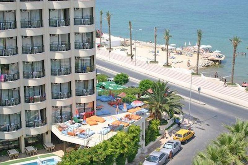 קוסדסי Hotel By Karaaslan Inn מראה חיצוני תמונה