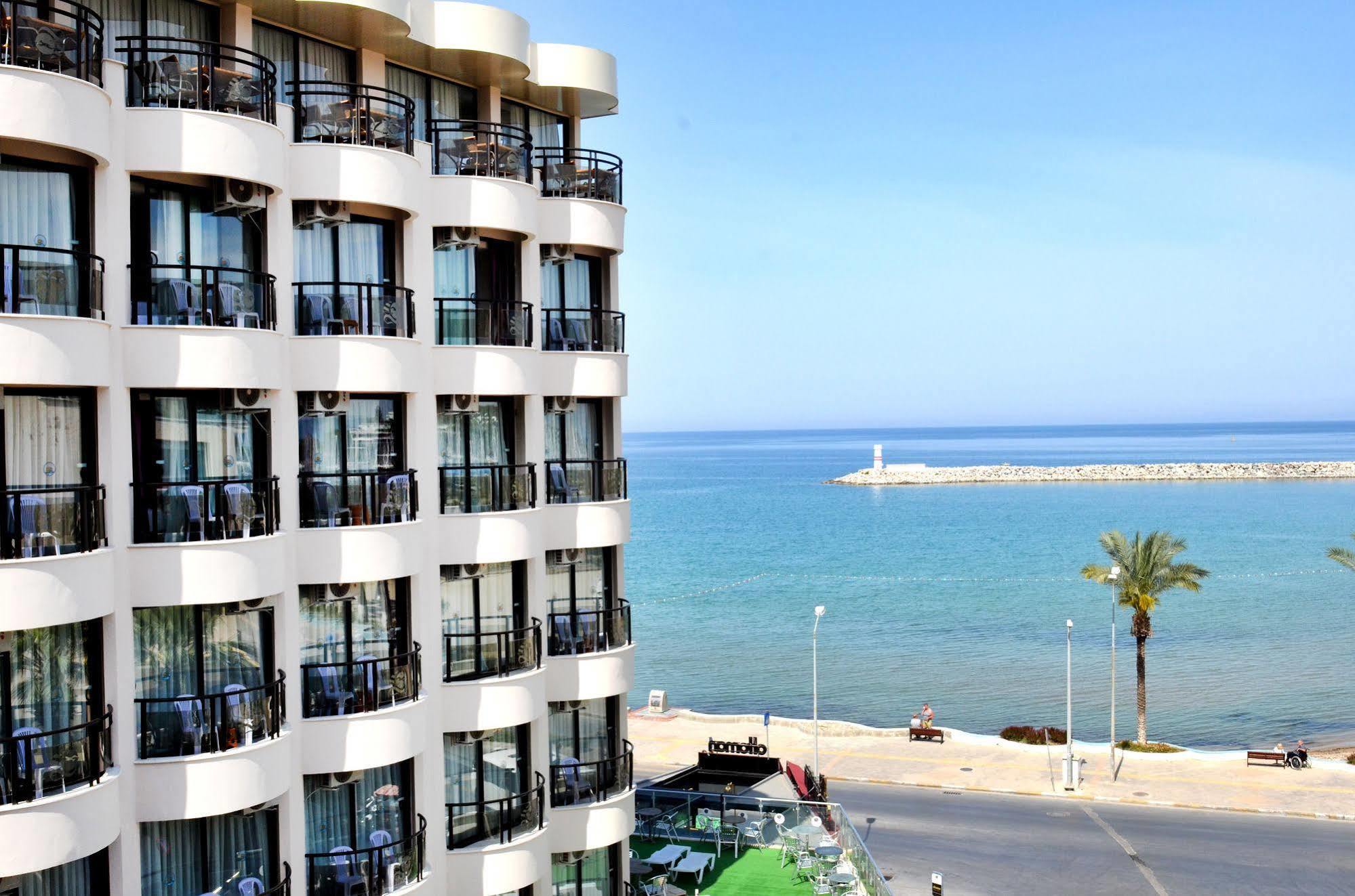 קוסדסי Hotel By Karaaslan Inn מראה חיצוני תמונה