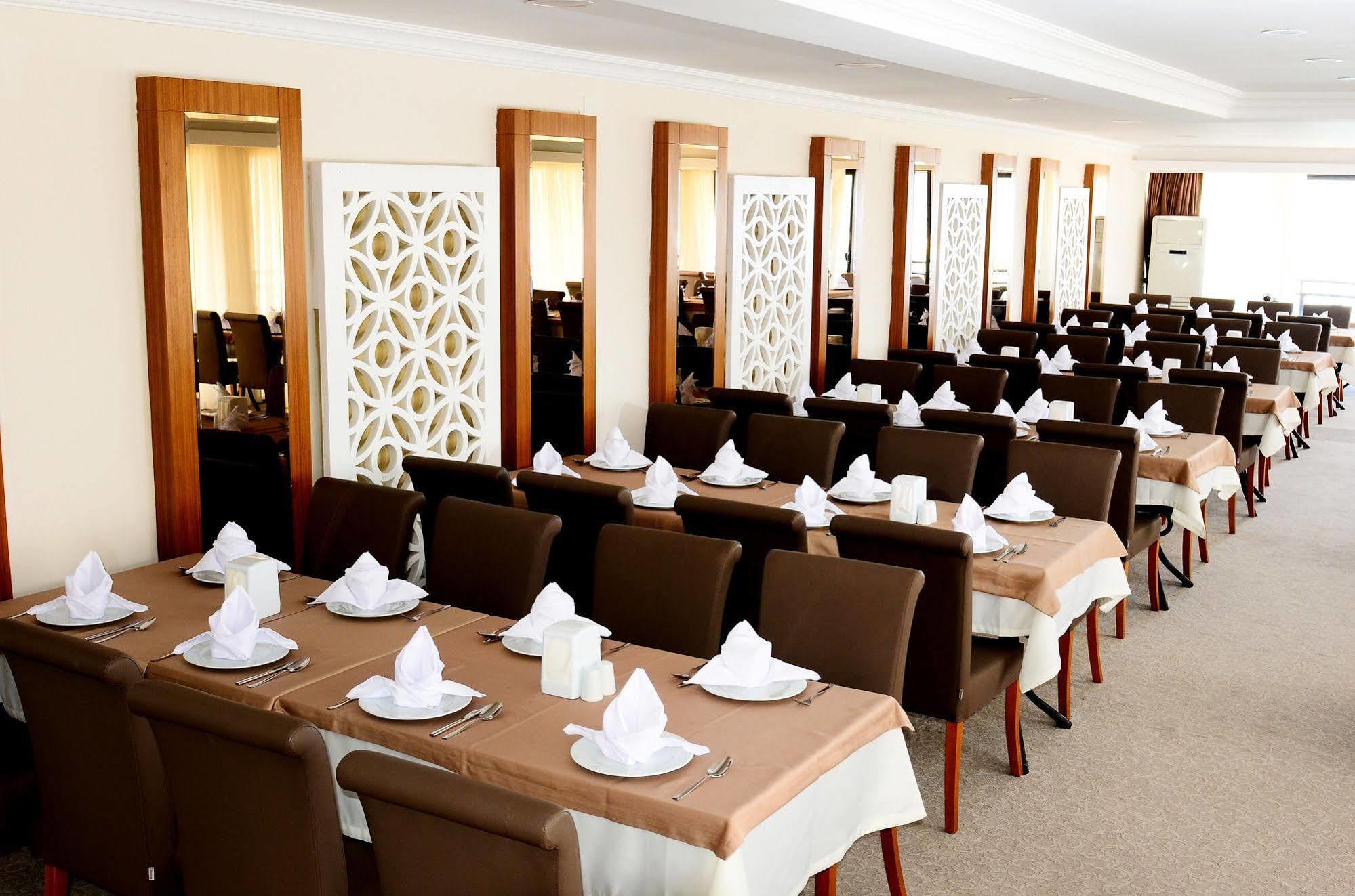 קוסדסי Hotel By Karaaslan Inn מראה חיצוני תמונה